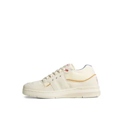 US12 Sneaker